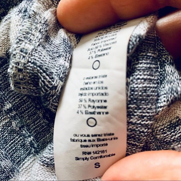 Lula Roe Gray and White Striped  Duster - Picture 5 of 5